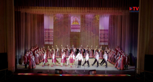 Воронежский русский народный хор выступил с отчётным концертом в театре оперы и балета