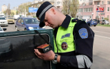 В Воронеже инспекторы ДПС провели рейд против автомобилей с тонировкой стёкол