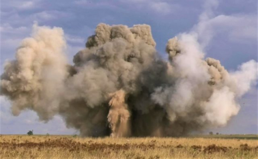 Взрыв 100-килограммовой авиабомбы под Воронежем попал на видео