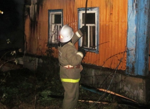 Под Воронежем в сгоревшем доме нашли тело его хозяйки