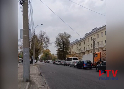 Многокилометровые пробки сковали Воронеж из-за пожара на Кольцовском рынке