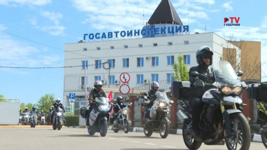 Воронежские ветераны и сотрудники ГАИ почтили память фронтовиков мотопробегом