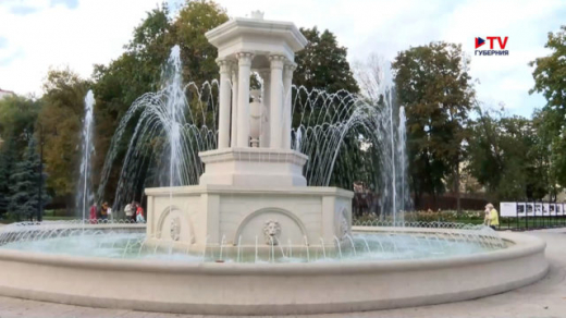 «Оживляют наш город»: в Воронеже дополнительную неделю работают фонтаны