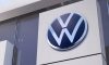 Stellantis и Volkswagen сокращают производство на фоне давления автопрома Китая