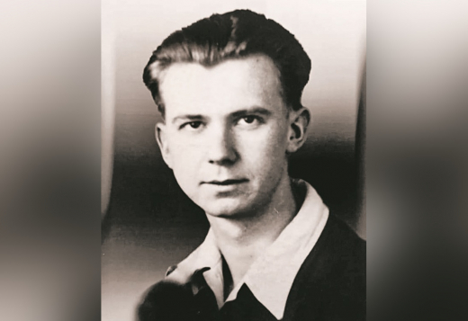 Успел написать всего одну книгу: исследования воронежца о Маяковском до сих пор цитируют литературоведы