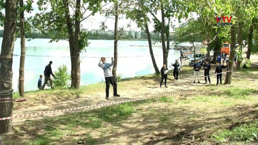«Школа безопасности»: воронежские спасатели проверили умение подростков спасти себя и других
