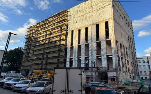 Минстрой верит в завершение репетиционного корпуса театра оперы и балета в Воронеже к 30 сентября, а строители нет