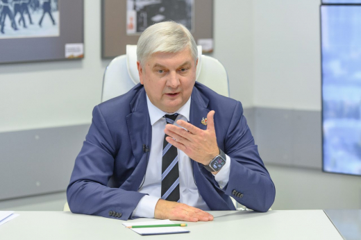 Тысяча вопросов и полтора часа эфира: о чём рассказал воронежский губернатор на прямой линии