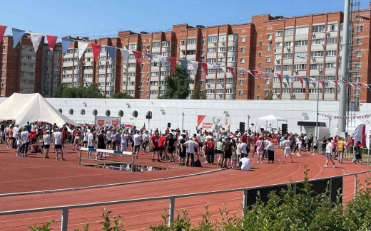 В Воронеже прошёл благотворительный забег Voronezh Legal Run 2025