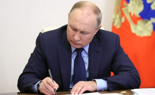 Владимир Путин наградил две воронежские семьи медалями ордена «Родительская слава»
