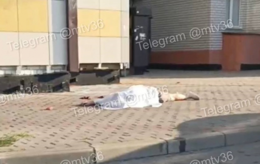 Тело разбившегося мужчины нашли на тротуаре в Воронеже