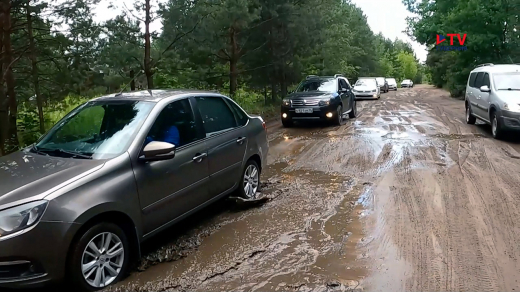 «Выполнить не представляется возможным». Почему власти Воронежа годами не могут справиться с бездорожьем на окраине города?
