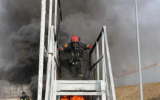 Спасатели вывели 15 человек из горящей многоэтажки в Воронеже