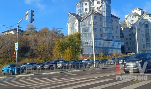 Две бесплатные парковки у набережной отрыли в центре Воронежа