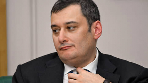 Курским чиновникам помянут старое // Александр Хинштейн решил увольнять подчиненных с уголовным прошлым