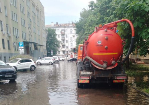 После сильного дождя в Воронеже проведут водооткачку и прочистку решёток ливнеприёмников