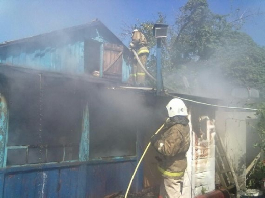 Спасатели нашли тело 70-летнего мужчины в сгоревшем доме в Воронежской области
