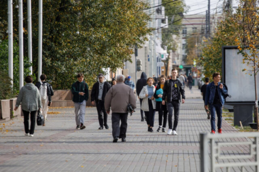 Депутаты Воронежской облдумы продлили на три года меры соцподдержки для педагогов, медиков и пенсионеров