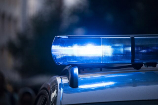Тело пенсионерки нашли во дворе дома в Воронеже