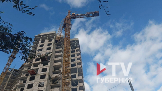 Стрела крана рухнула на стройке в Воронеже