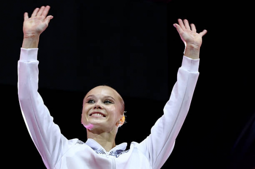 Ангелина Мельникова завоевала второе золото Чемпионата мира в Джакарте