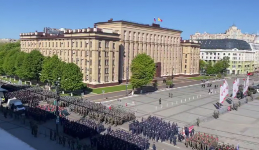 Ы центре Воронежа прошла репетиция парада Победы