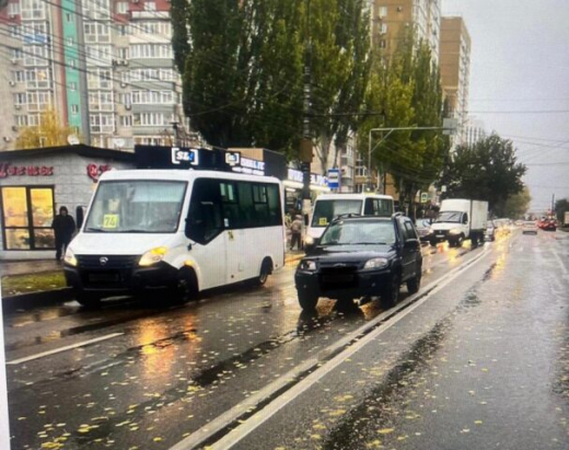 В Воронеже легковушка насмерть сбила женщину, переходившую дорогу