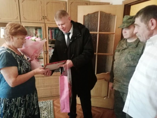 В управе Коминтерновского района Воронежа обещали помощь родным участника СВО