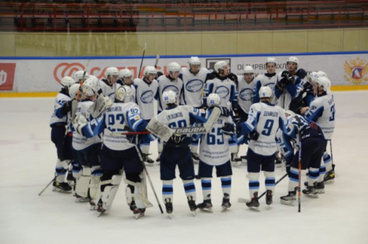 Хоккеисты из Нововоронежа обменялись победами с пензенским «Дизелистом»