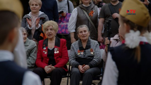 Воронежские волонтёры организовали уличный концерт для малолетней узницы нацистского концлагеря