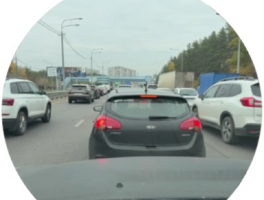 Московский проспект в Воронеже встал в пробке из-за работ в районе «Олимпика»