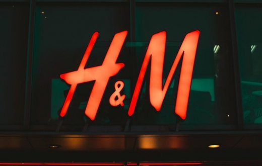 Компания H&M закрыла все магазины в РФ