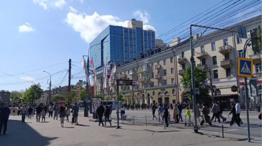 Воронежцы сообщили об отключении мобильного интернета 9 Мая в центре города