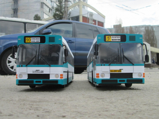 «Маленькие автобусы умиляют даже суровых водителей». Воронежский художник создаёт мини-копии маршруток